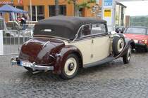 Mercedes Benz W 143 steht in 36088 Hnfeld vor dem Start zur ADAC-Oldtimersternfahrt zum Hessentag nach Langenselbold, 06.06.2009
