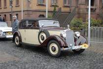 Mercedes Benz W 143 startet zur 3. Oldtimersternfahrt des ADAC zum Hessentag in Langenselbold. Startort ist 36088 Hnfeld
