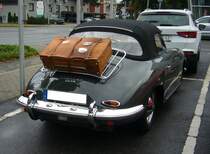 Heckansicht eines Porsche 356B T5 1600 Cabriolet aus dem Jahr 1961. 10. Saarner Oldtimer Cup am 27.08.2023 in Mülheim an der Ruhr.