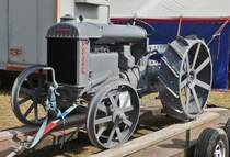 Fordson Model F, Bj 1920 wurde auf einem Hänger beim Gromperefest in Binsfeld (L) präsentiert. 03.09.2023