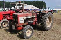 McCormick 654, 4 Zyl, Bj 1973, aufgenommen beim Gromperefest in Binsfeld (L). 03.09.2023