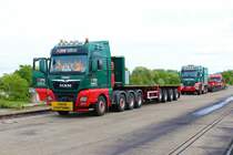 Spedition Kahl MAN TGX am 13.08.23 in Stockstadt Naturhafen 