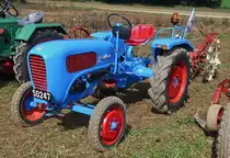 Güldner Traktor mit Kartoffelroder Lanz LK 30, stand zum Vorführen der Kartoffelernte beim Gromperefest in Binsfeld (L) bereit. 03.09.2023