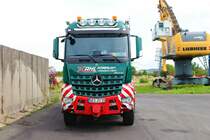 Spedition Kahl Mercedes Benz Arocs am 13.08.23 in Stockstadt Naturhafen