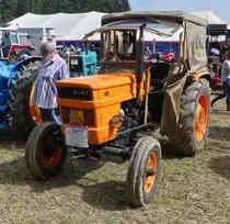 Fiat 450, Bj 1971, 4 Zyl.  gesehen beim Gromperefest in Binsfeld (L). 03.09.2023