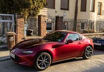Diesen Mazda MX-5  ND  in Sould Red Crystal habe ich in März, 2022, kurz nach Sonnenaufgang gesehen.