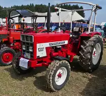McCormik 453, 3 Zyl, Bj 1973, aufgenommen beim  Gromperefest in Binsfeld (L). 03.09.2023