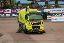 MAN TGM Kehrmaschine auch Spongebob gennant am 17.08.23 beim Iron Drift King in Ferropolis bei Leipzig