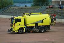 MAN TGM Kehrmaschine auch Spongebob gennant am 17.08.23 beim Iron Drift King in Ferropolis bei Leipzig