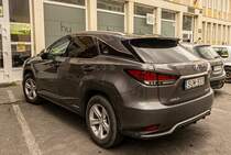 Rückansicht / Seitenansicht: Lexus RX Mk4. Foto: 04.2022.