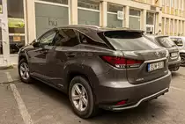 Rückansicht / Seitenansicht: Lexus RX Mk4. Foto: 04.2022.