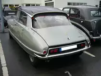 Heckansicht eines Citroen DS20 aus dem Jahr 1969. 10. Saarner Oldtimer Cup am 27.08.2023 in Mülheim an der Ruhr.