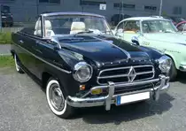 Borgward Isabella Cabriolet aus dem Jahr 1960. Dieses Isabella Cabriolet wurde im Juli 1960 in Schweden zum ersten mal zugelassen. Der Erstbesitzer bezahlte damals genau 12.000,00 schwedische Kronen für dieses hübsche Cabriolet. Dort verblieb sie bis ins Jahr 2002. Danach wurde sie wieder nach Deutschland zurück geholt und restauriert. Insgesamt wurden nur 29 Cabriolets werksseitig vom Karosseriewerk Deutsch in Köln montiert. Der Vierzylinderreihenmotor hat einen Hubraum von 1493 cm³ und leistet 75 PS. 50. Jahrestreffen der Borgward I.G. e.V. an der  Alten Dreherei  in Mülheim an der Ruhr.