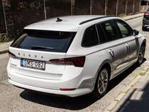 RückansichtSkoda Octavia Mk4 Combi. Die Aufnahme stammt vom Mai, 2022.