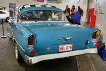 =Opel Rekord P 1 steht in der Ausstellungshalle bei der Technorama 2023 in Kassel