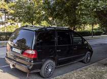 Rückansicht / Seitenansicht : Ford galaxy Mk2 (erste Generation, Facelift). Foto: Juli, 2022.