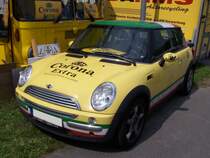  Corona -Werbefahrzeug auf dem Deutsch-Amerikanischen Volksfest in Grafenwhr.
Aufgenommen am 3.8.2007.