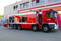 BASF Werkfeuerwehr Mercedes Benz Actros Sonderlöschfahrzeug (Florian Anilin 1/26/1) am 24.09.23 beim Tag der offenen Tür der Berufsfeuerwehr
