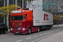 Scania R 450 Sattelzug, aufgenommen am 23.10.2023