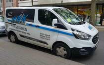 =Ford Transit von HHK steht im Juli 2023 in Fulda