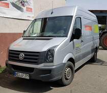=VW Crafter als Servicemobil steht bei einem Landmaschinenhändler in Fladungen, 05-2023