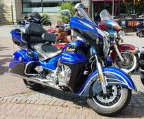 =Indian steht abfahrbereit zur geführten Tour vom Konrad-Zuse-Hotel in Hünfeld, 07-2023