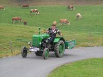 Steyr15, mit der Nr2800 war schon von weitem mit dem typischen  Tuschen  zu h�ren.   Bad Zell Okt2006