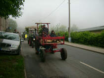 RS09 mit Ladepritsche Marke Eigenbau beim Korso duch Gr�nhain anl�sslich des 5. Oldtimer und Traktorentreffen des ADMV