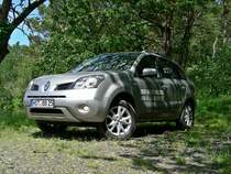 ein  SUV von Renault der Koleos