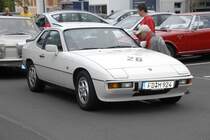 Porsche 924 steht an der Anmeldung zur Sonderaufgabe anl. der DMV-ClassicTour  Rund um Fulda  des MSC Fulda am 07.06.2009
