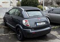 Rückansicht: Citroen C3 Pluriel. Die Aufnahme stammt von Dezember, 2022.