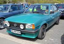 =Opel Ascona, gesehen bei der Oldtimerveranstaltung in Frankenberg/Eder im Mai 2023