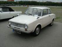 Glas 1204 TS Limousine (1963-65), aufgenommen Mai 2014 beim Oldtimertreffen auf Theresienwiese in München