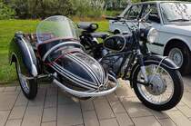 =BMW-Gespann mit Seib-Seitenwagen, gesehen in Frankenberg/Eder im Mai 2023