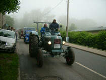 Der Eicher mammut beim Korso duch Gr�nhain anl��lich des5. Oldtimer und Traktorentreffen des ADMV
