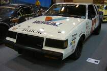 Dieser Buick Regal startete in der NASCAR-Saison des Jahres 1985 für das Race Hill Farm Team. Einer der Fahrer war der US-Amerikaner Ron Bouchard (*1948 +2015). Der V8-Motor dieses Autos hat einen Hubraum von 5033 cm³. Essen Motorshow am 06.12.2023.
