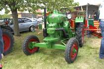 Allgaier steht in der Oldtimerausstellung in Fulda-Harmerz am 07.06.2009