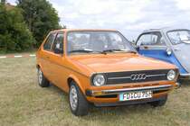 Audi 50 steht in der Oldtimerausstellung in Fulda-Harmerz am 07.06.2009