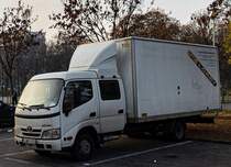 Diesen Toyota Dyna Doppelkabine habe ich in 12.2022 gesehen.