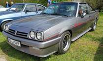 =Opel Manta GSi, gesehen bei der Oldtimerveranstaltung in Frankenberg/Eder im Mai 2023
