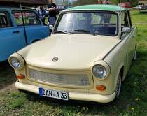 =Sachsenring Trabant, präsentiert bei der Oldtimerveranstaltung in Frankenberg/Eder. Mai 2023