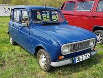 =Renault R 4, präsentiert bei der Oldtimerveranstaltung in Frankenberg/Eder. Mai 2023
