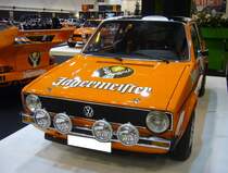 VW Golf 1 GTI MK1 als Rallyefahrzeug. Nachdem der Golf 1 GTI auf der IAA des Jahres 1975 vorgestellt wurde, erkannten das VW-Werk und auch viele Privatfahrer das Potential dieses nur 850 Kilogramm wiegenden Autos. Der gezeigte Wagen wurde vom bekannten VW- und Audi Tuner Nothelle  verfeinert . Der Vierzylinderreihenmotor wurde von 1.6 Liter auf 1.8 Liter Hubraum aufgebohrt. Die Leistung konnte somit von 110 PS auf 150 PS gesteigert werden. Die Höchstgeschwindigkeit lag bei 185 km/h. Unter anderem wurde dieser Golf GTI vom Braunschweiger Rennfahrer Eckhard  Ecki  Schimpf (*1938) gefahren. Essen Motorshow am 06.12.2023.