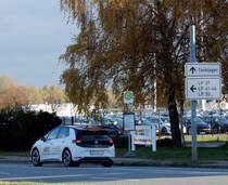 VW ID 3 als Dienstfahrzeug des ABS Sicherheitsdienstes in Rostock am 07.11.23.