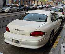 Rückansicht: Chrysler LHS. Foto: Dezember, 2022.