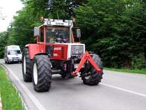 STEYR8180,(Bj1976) rast mit seinen 140PS der Oldtimerausstellung am Steiglberg entgegen;090621