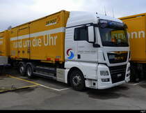 MAN mit Postcontainer in Lyss abgestellt am 31.12.2023