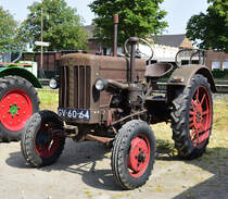 19 PS starke Hanomag-Radschlepper R 19 wurde in den 1950er Jahren gebaut. gesehen am 27.5.2023 in Tüddern Bauernmuseum Traktortreffen