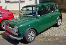 =Austin Mini, Bj. 1990, präsentiert bei der Oldtimerausstellung in Spangenberg, 05-2023