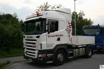 Scania R 420 des Cirkus Krone, abgestellt in Creidlitz w�hrend der Cirkus in Coburg gastierte. Aufgenommen am 19. Juni 2009.